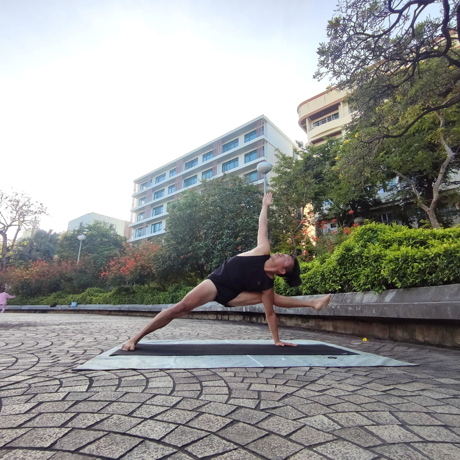 アドバンス